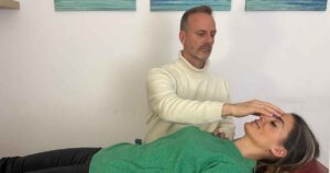 Sessione di Detox Energetico Emozionale | D.E.E. per liberare il corpo dallo stress e sciogliere le emozioni bloccate